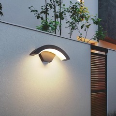 屋外の壁の明かりは壁の明かりの別荘の庭のベランダの通路の廊下の入り口の屋外の防水の外壁の暖かい光の感応灯を洗います。