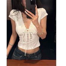 晨领【原版做法】法式蕾丝边性感V领系带短袖T恤女夏季短款露脐上