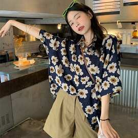 港味花朵宽松短袖衬衫上衣女夏季新款复古设计感小众花衬衫学院风