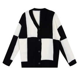 自线 羊毛混纱撞色棋盘格柔软大毛衣开衫外套秋季长袖针织上衣