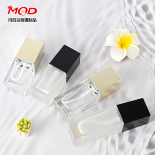 in stock Quartet Foundation Bottle Emulsion Cosmetic Sunscreen Perfume Bottle Water Emulsion Bottled Spray Glass Bottle