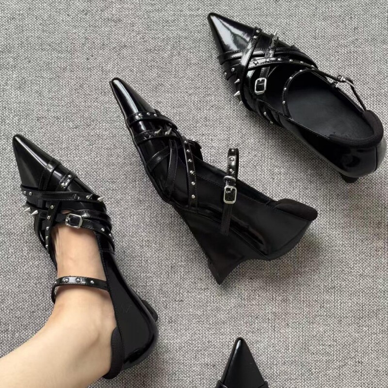 【In Stock】Unique Design Punk Style Rivet Pointed Toe Wedge Heel Women's Mary Jane High Heels in Black