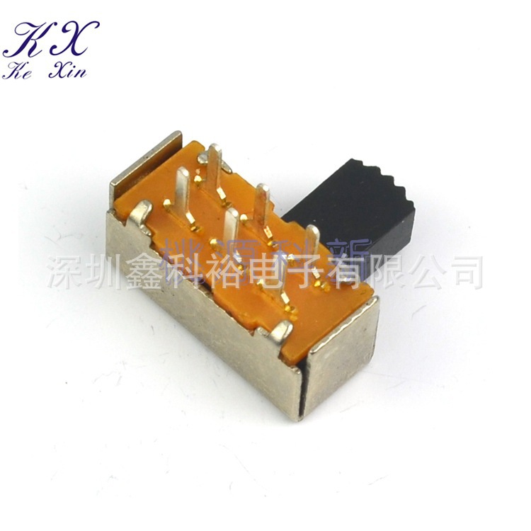 SK22F01  双排卧式2档 拨动开关 （外壳高度8.0）