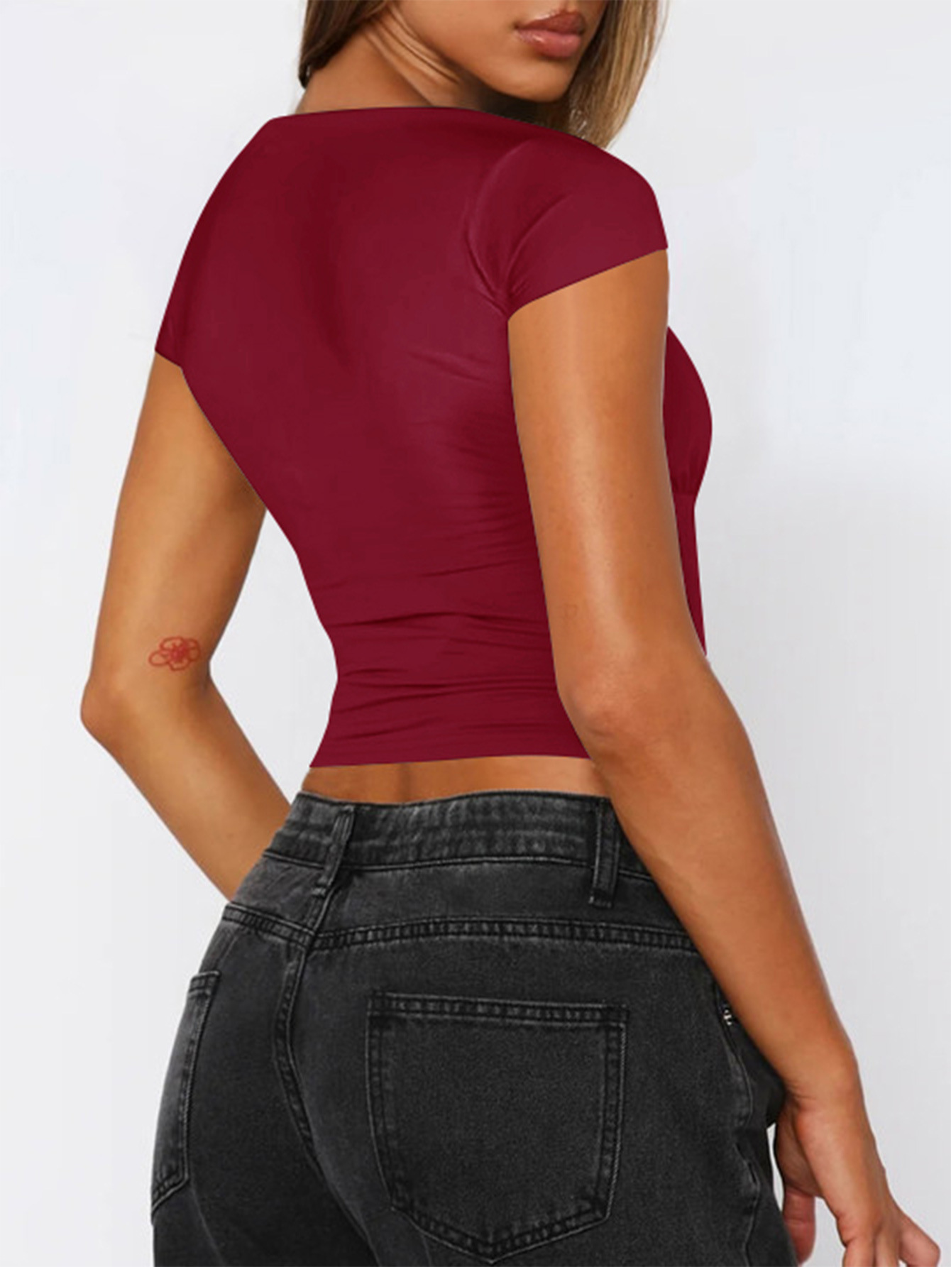 Slim Fit Type Solid Color Pattern Summer Season Wholesale Women's Basic Sexy Solid Color Short Sleeve T-Shirts