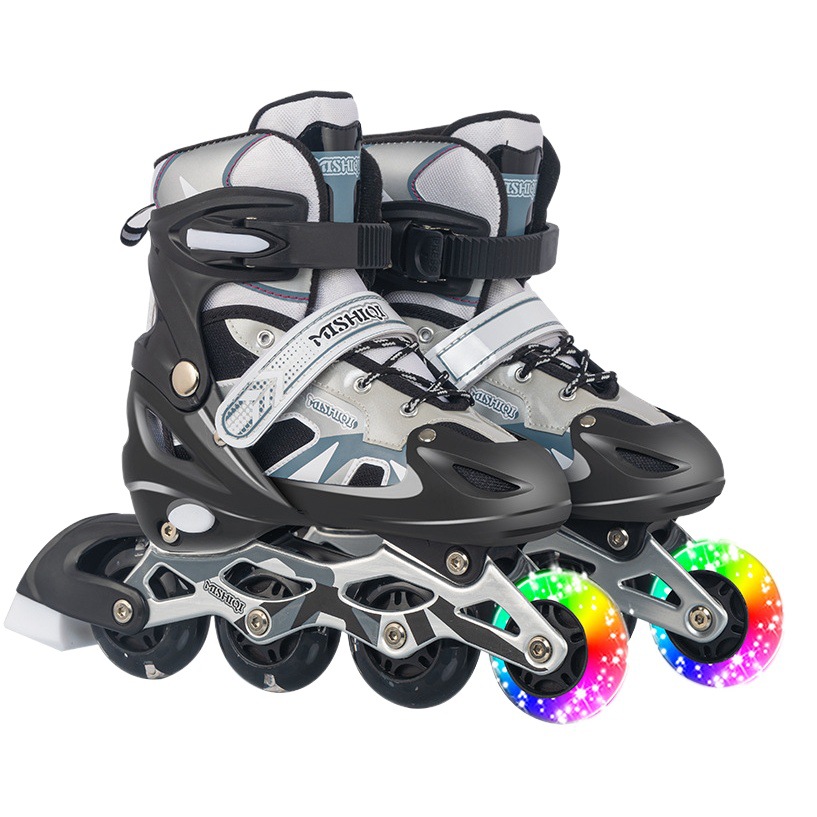 Zapatos de patinaje sobre ruedas ajustables para hombres y mujeres de un solo flash directo de fábrica para niños zapatos de patinaje sobre ruedas para adultos de traje completo en stock