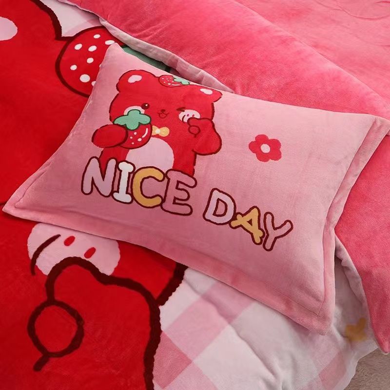 Hello kitty, Hello Kitty, warm pillowcase