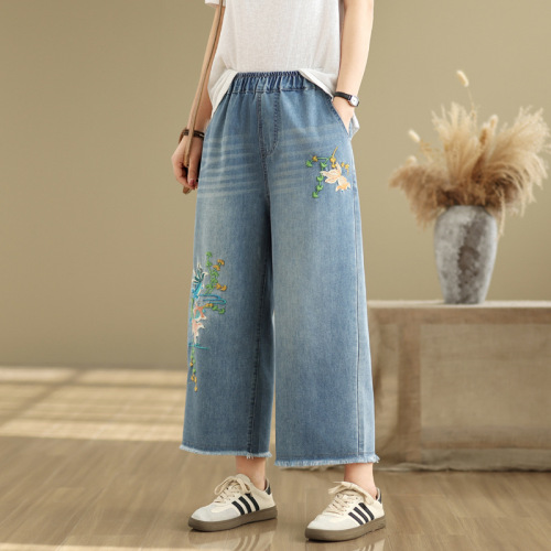 Korean-style wide-leg jeans for women, embroidered elastic waist straight-leg slimming loose pants for plus-size mm, trendy