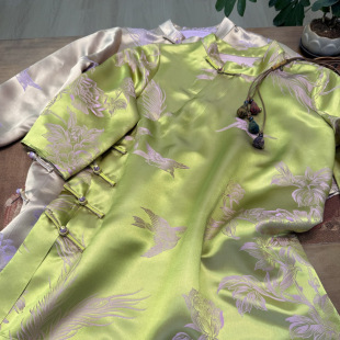 Two-Tone New Chinese-Style Noble Fabric Silk Satin Mid-Sleeve Top with Traditional Chinese-Style Buttons, Age-Reducing Niche Temperament Top