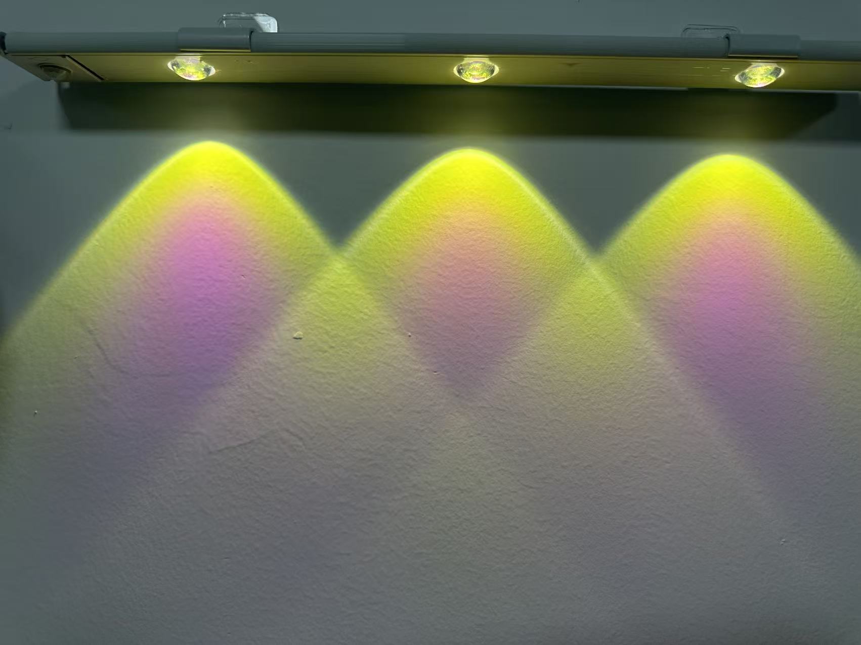 Lámpara de inducción del cuerpo humano inteligente recargable led ojo de gato ondulado colina lámpara de inducción armario lámpara decorativa armario