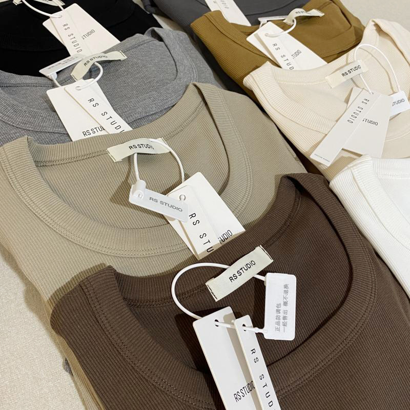 I Regret Not Getting It! Thirteen Lines R*S2025 Autumn Simple U-Neck Stretch Slimming Regular Shoulder T-Shirt Base Women's Top