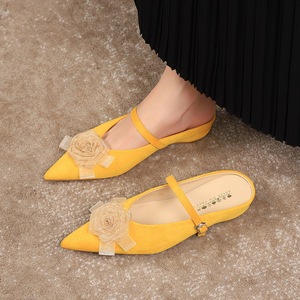 2237-H95 Korean version one word belt sweet beauty shoes, suede flower slope heel, half drag, inner height increase, low