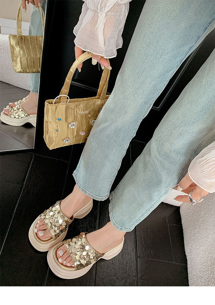 Dép sandal xỏ ngón nữ đế xuồng cao 5 cm, mũi hở, phối sequin lấp lánh — màu đen, màu vàng, bạc chi tiết 15