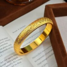 黄金色钱币泥鳅背手镯女手环沙金轻奢简约高端饰品高档精致饰品
