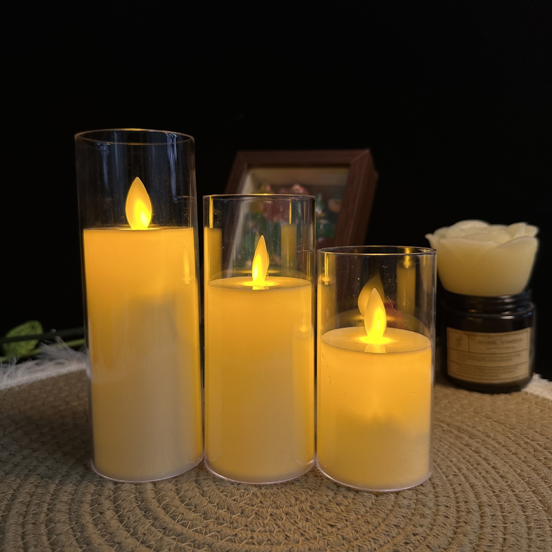 Ventas transfronterizas de vela LED lámpara de vela electrónica taza de vela de cumpleaños oscilante cabeza lámpara de vela creativa lámpara de noche de boda