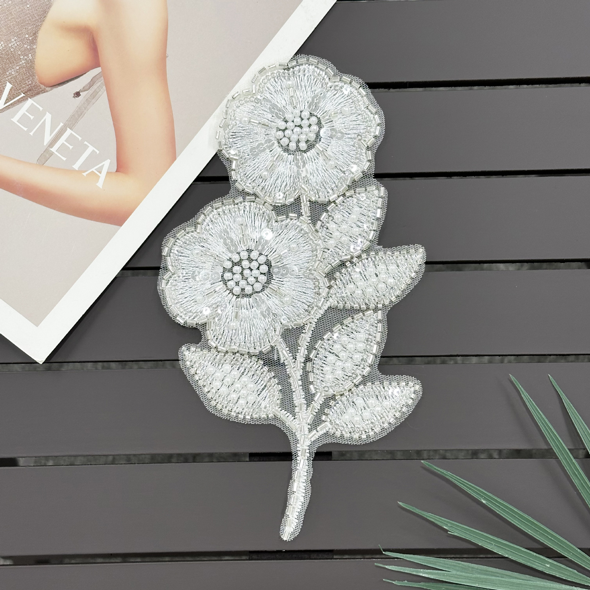 Clavado a mano flor de tela estereoscópico esquinilla de encaje flor de ropa vestido de boda accesorios de decoración en stock al por mayor image 3