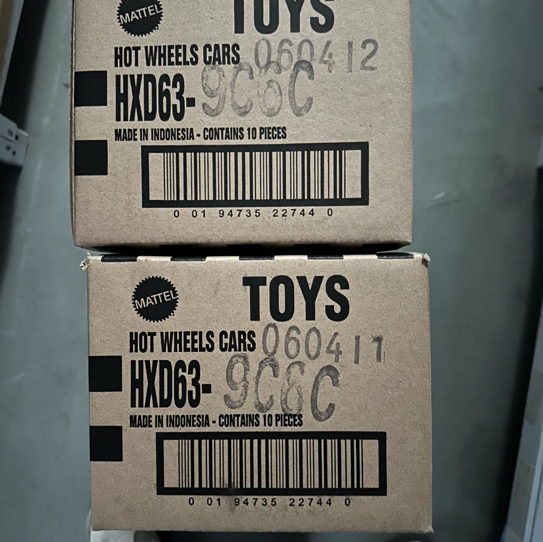 Машинка из литого металла (Mattel Hot Wheels) C4982 — сплав, оригинальная коробка, варианты партии 2026F