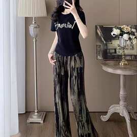 夏季减龄一整套穿搭设计感休闲运动印花短袖垂坠感阔腿裤两件套装