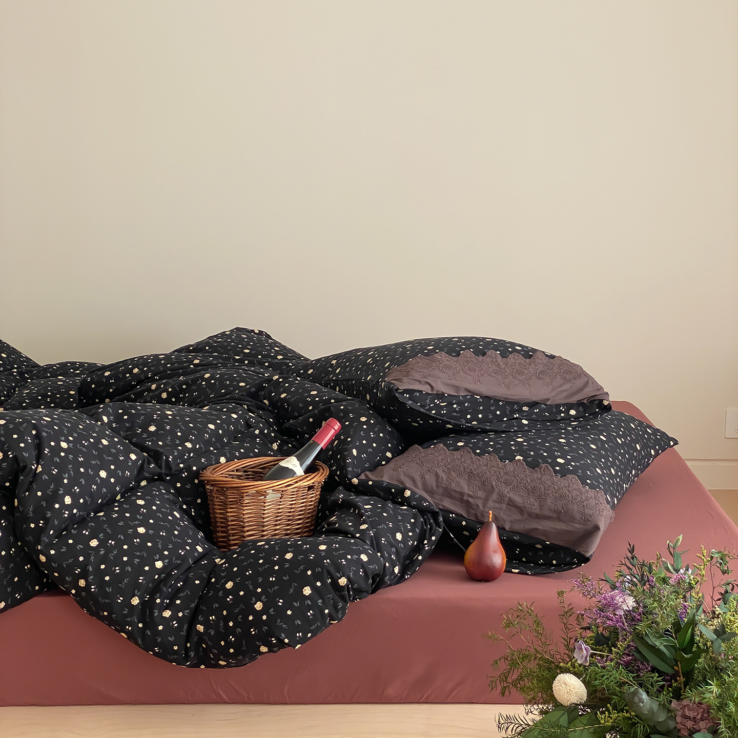 French Vintage Style Small Floral Pattern All-cotton Knitted Four-piece Set, Class A Ultra-soft And Cozy For Sleeping_voghion.com