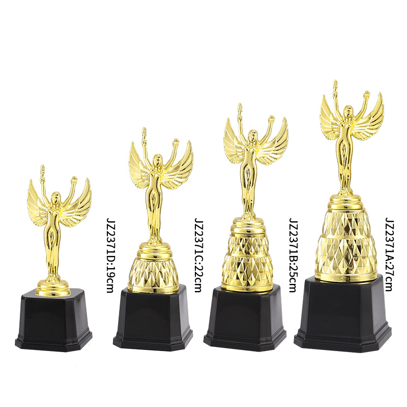 Nuevos eventos trofeos de plástico recompensas juegos escolares infantiles cuentas de cuentas de cuentas de beisbol equilibrio carro paloma