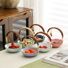 果盘、果篮;点心盘;茶杯