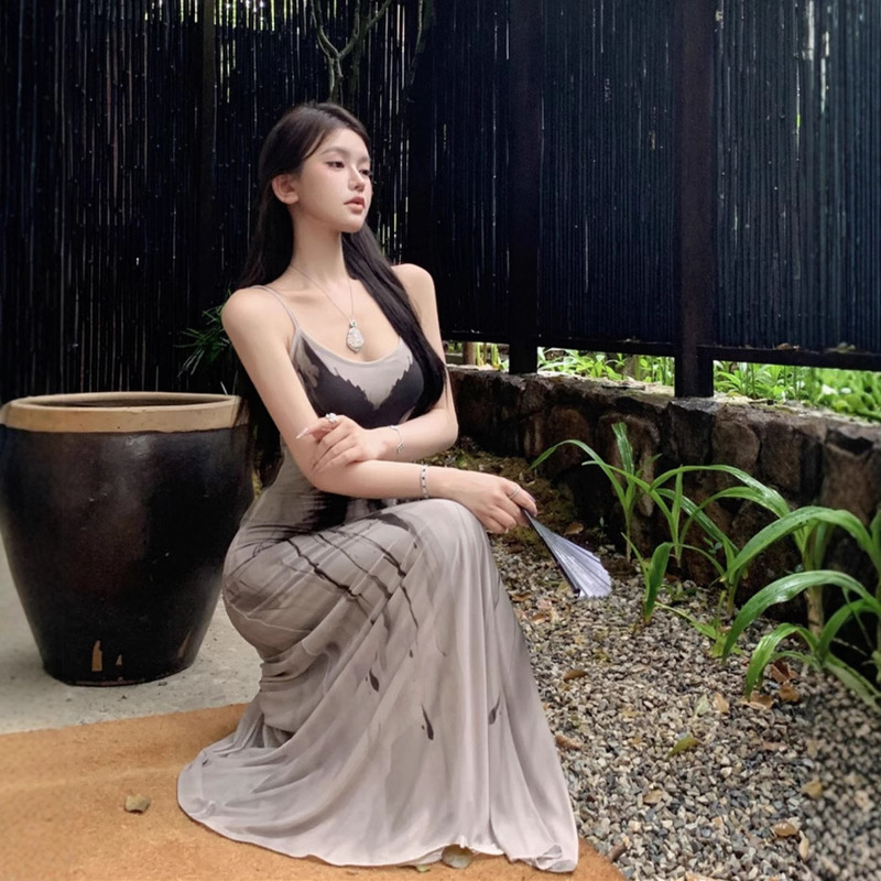 2025 Summer New French Style Misty Retro Cut Hand-painted Ink Butterfly Big A Pendulum dress Women's Fashion