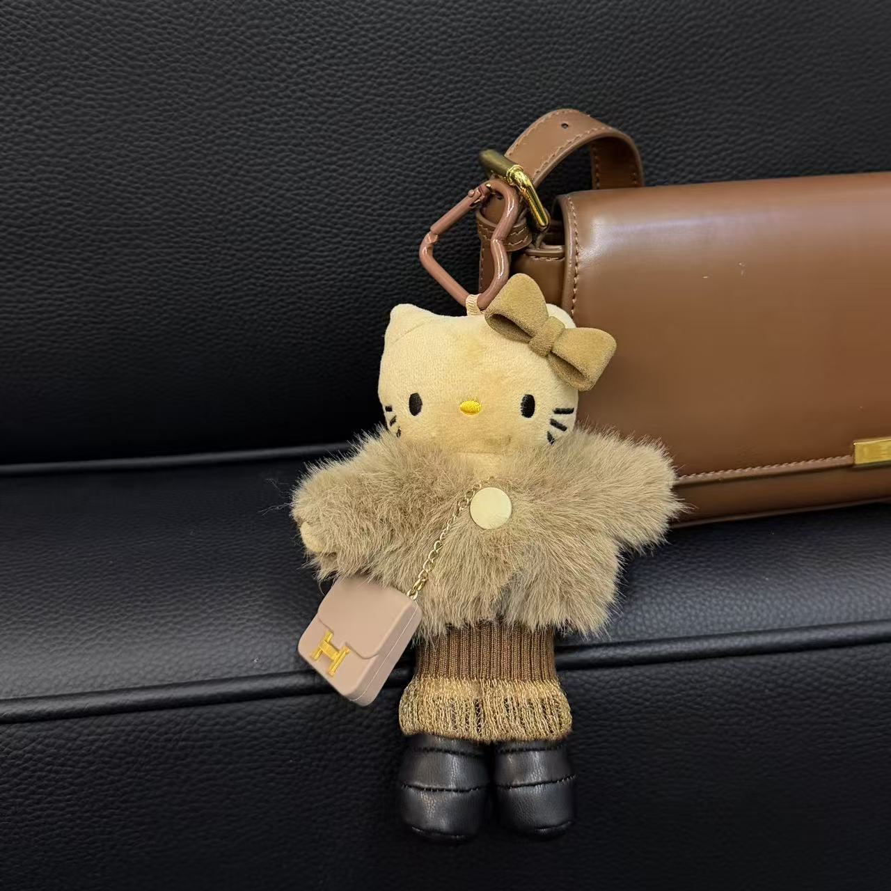 新品可爱いロングレギンスキティぬいぐるみスカートきせかえ人形ドレスins风人形饰りリュックサックキーホルダー