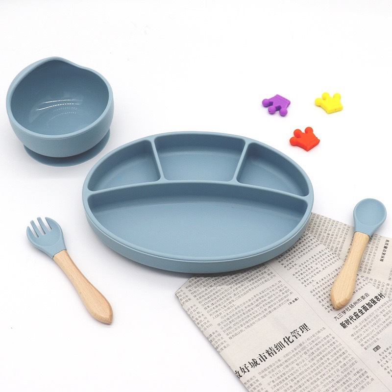 그레이 블루 작은 정장