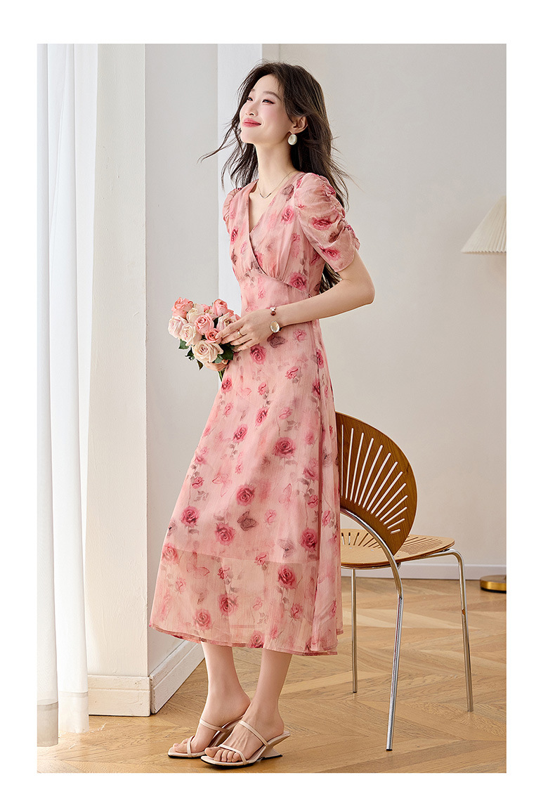 Đầm maxi nữ cổ V thắt eo in hoa dáng dài WA9513 — Hoa hồng chi tiết 19