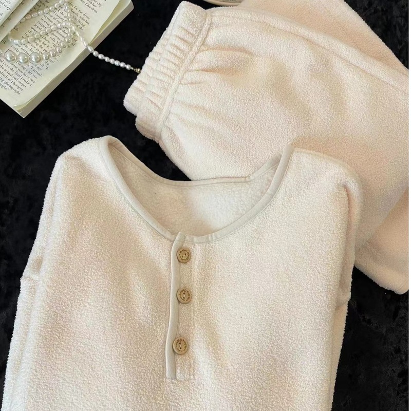 2026 Home Wear High-End Winter Long-Sleeved Pants Coral Korean Style Thickeneded Pajamas Women's Snow Velvet Suit