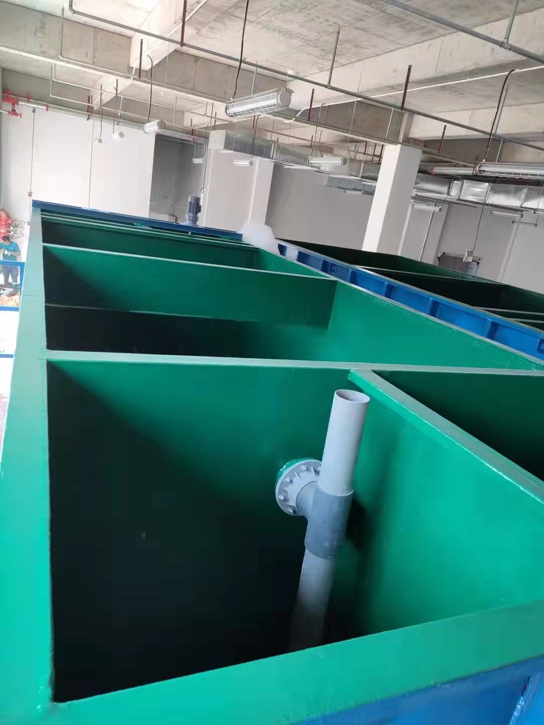 艳绿环氧玻璃钢面漆 酸碱池、污水、废水、药水、化工腐蚀介质