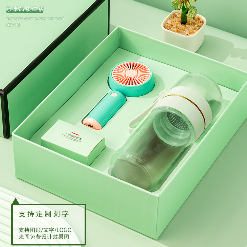 Temporada de graduación, pequeño ventilador creativo, caja de regalo de paraguas, actividades prácticas, la empresa envía a los clientes, los empleados, trajes de negocios, recuerdos