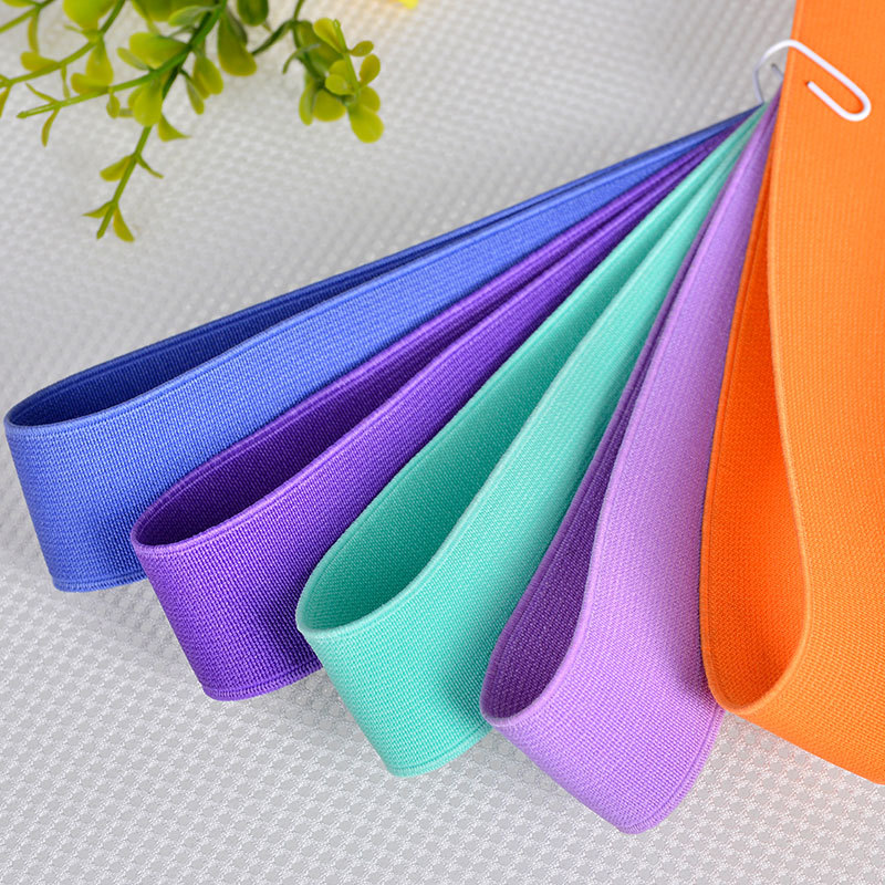 ƽ�Ƽ��ܸ����ɽ�����ɫ�ڰ׸ߵ�������Ӻ���������˫���ɽ���