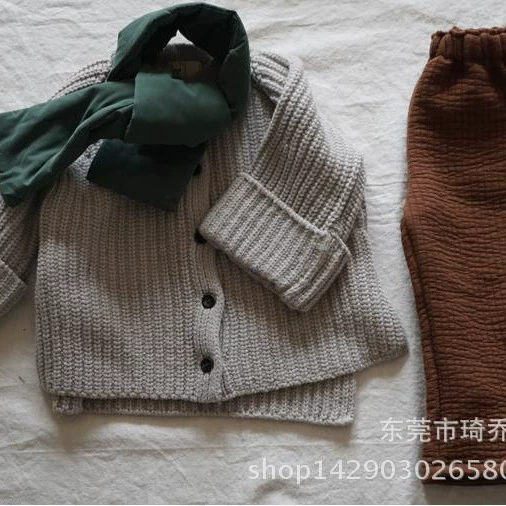 Children's quilted keep warm scarf