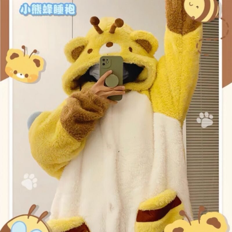特別なオファー!!かわいい小さな蜂クマコーラルベルベットナイトガウン女性の冬 2025 新しいホームウェアパジャマ厚みのあるスーツ|undefined