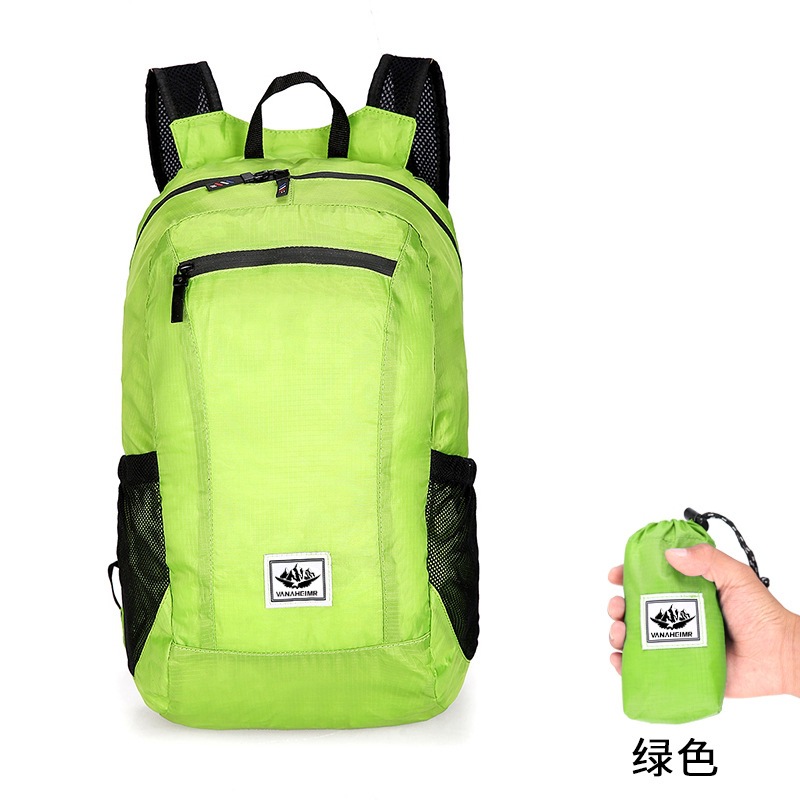 Mochila deportiva al aire libre al por mayor mochila plegable portátil simple a prueba de salpicaduras bolsas de piel cómodas y livianas