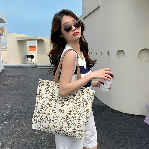 Canvas bag for women, Korean style 2024 new single shoulder handbag, suitable for college students, fashionable and large capacity, dropshipping one piece.