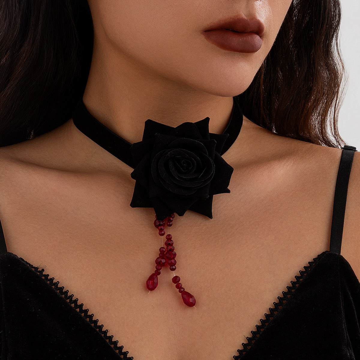 Collier à lanières en velours rose vintage, chaîne de clavicule à franges en cristal de vent foncé_voghion.com