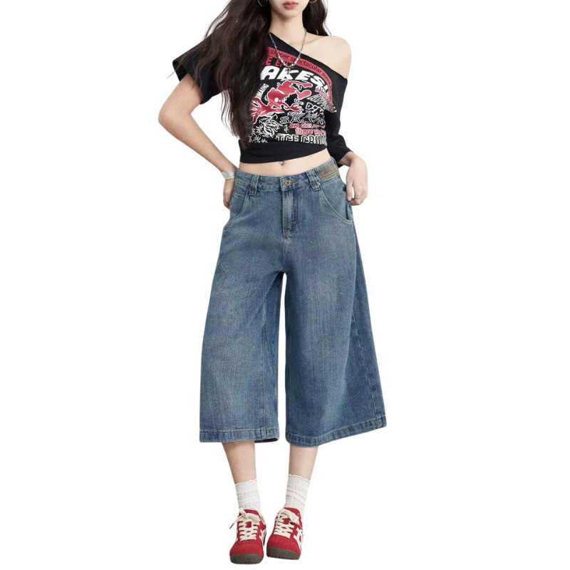 Custom OEM/ODM denim factory: Women's cropped jeans with bamboo pattern, loose fit, retro style, slimming wide-leg pants for trendy girls