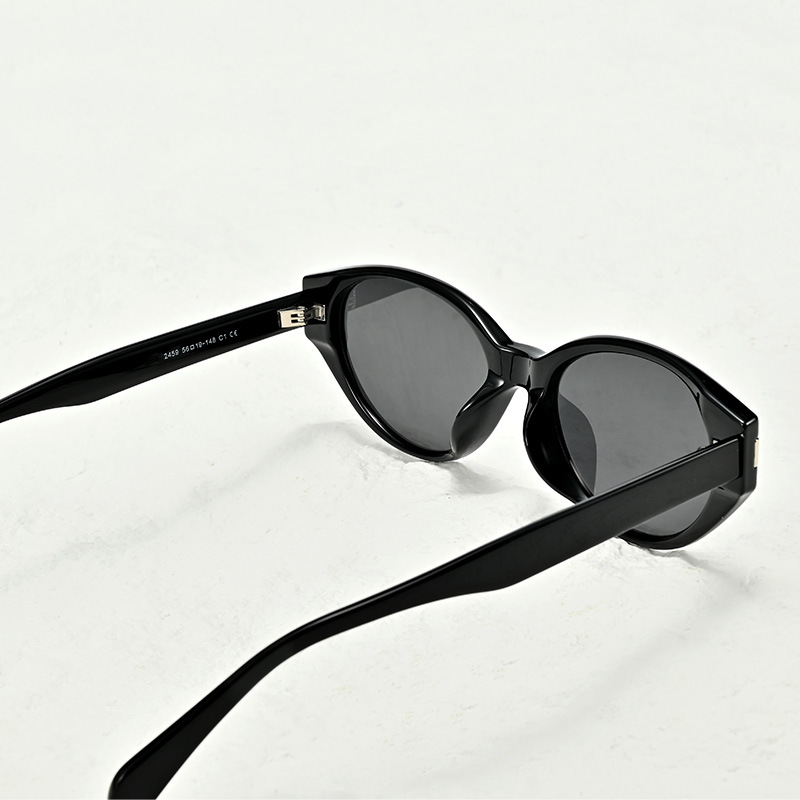 Trendy Cat-Eye Polarized Sunglasses for Women 2026 New Arrival Retro Fashion Luxury UV Protection Sunglasses Wholesale - Thumbnail 3