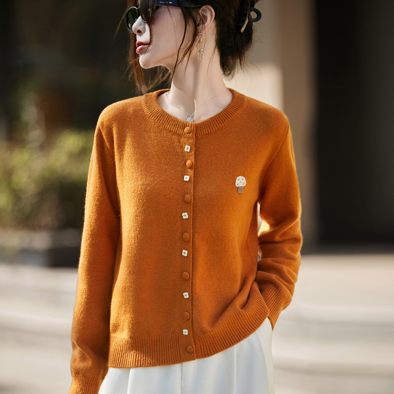 Fine Wool Cardigan Women's Round Neck Long-Sleeved Jacket Autumn and Winter New Mushroom Embroidered Jacquard Sweater with Button Design