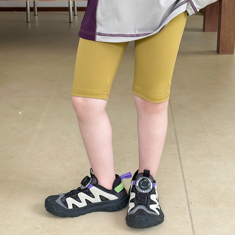 Elmo Beibei 子供用軽量高弾性ヨガパンツ女の子韓国風おしゃれな 5 点サイクリングパンツスリムレギンス