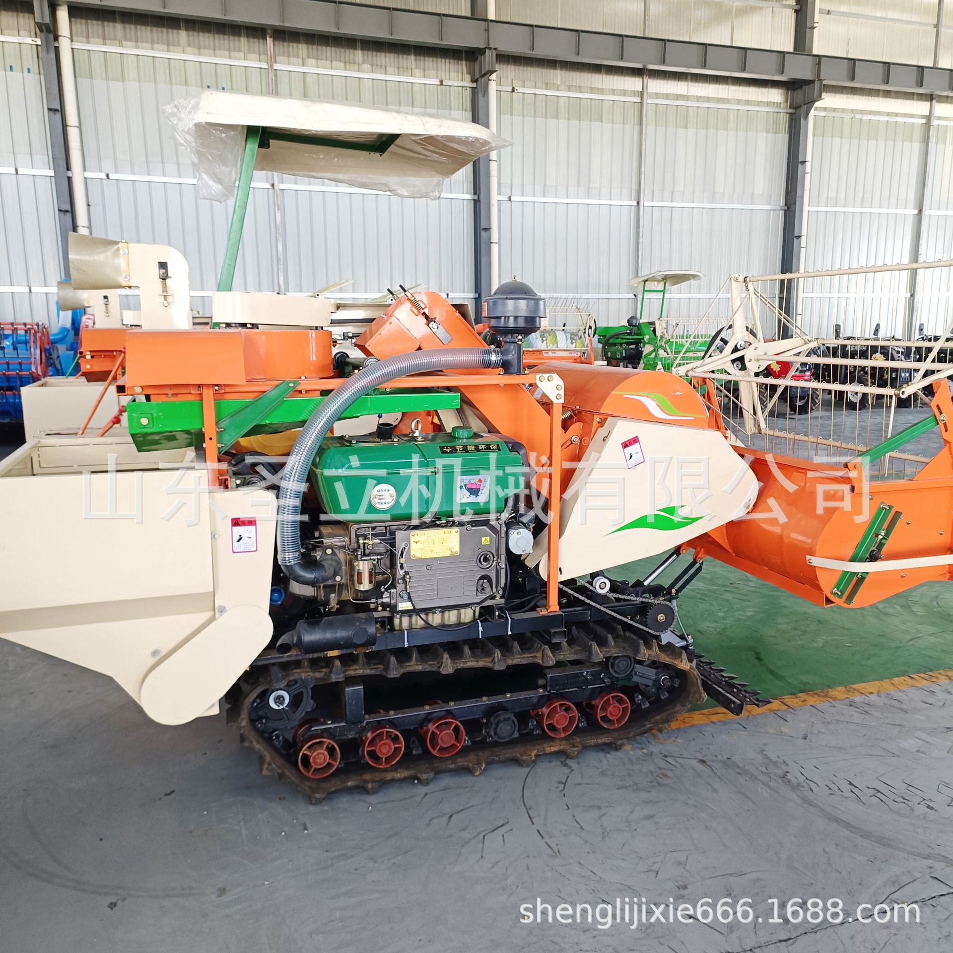 28马力水稻联合收割机  大豆小麦收割脱粒自动卸粮机 履带割麦机