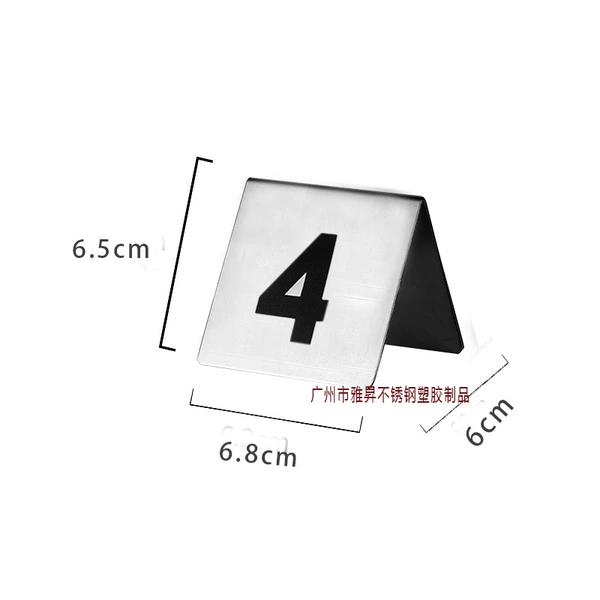 Triangle pedestal/Silver (04)