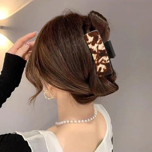 �¿��ɫ��Ƥ�Rë�l�A�D���S�C�r�к��s���~�A