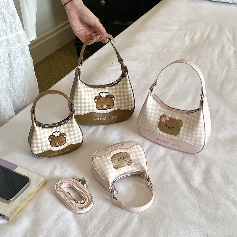 Cross-border fresh bear plaid underarm bag for women, mini niche commuter sweet and cute shoulder crossbody children's bag