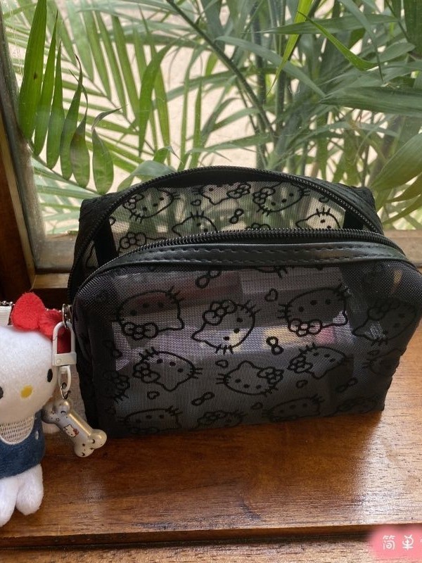 メッシュ化粧品袋 2025 新しいかわいいキティ化粧品収納袋汚れにくい大容量ポータブル小型バッグ|undefined