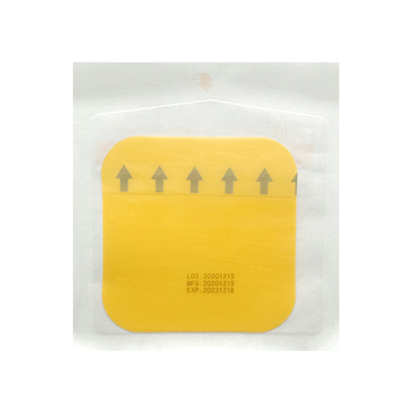 医療用の水コロイドは傷口に貼り付けて再生します。