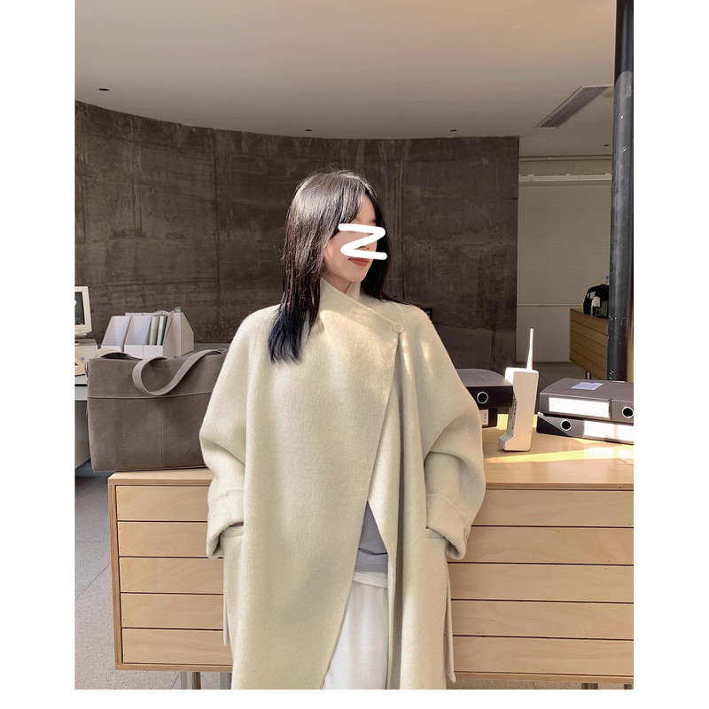 Double-Sided Cashmere Outwear for Women, Korean Style Belted Stand-Up Collar Woolen Outwear, Simple and High-End Woolen Outwear Double-Sided Cashmere Outwear for Women, Korean Style Belted Stand-Up Collar Woolen Outwear, Simple and High-End Woolen Outwear
