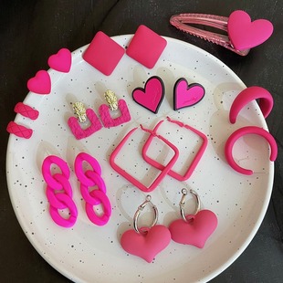 �ǹ�ɫ�׺η���ȦȦC�ζ��h2026���¿�ɹ�õ�tɫ�o�������AŮ