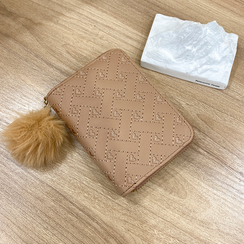 2022 nuevo cambio de moda bolsos de mujer bolsos de mano bolsos de peluche bolsos de mano bolsos de tarjetas de bordado universal clásicos al por mayor